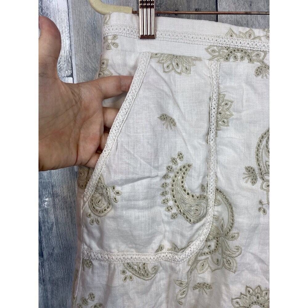 Johnny Was Maxine Walker Embroidery Paisley in Antique White Shorts Size Medium - Picture 6 of 14